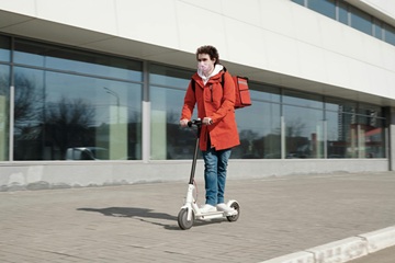 Elektromos rollerek a nagyvárosi dzsungelben – Mi alapján válasszunk?